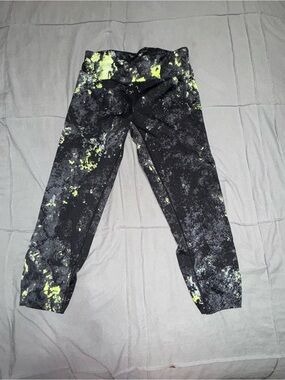 GUC - Calvin Klein Black Leggings with Neon Yellow Splatter